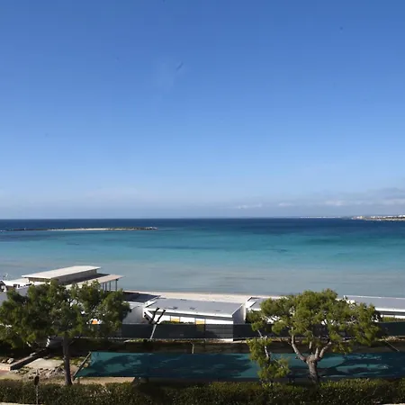 Lungomare 1 *