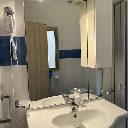 Lungomare 1 Apartment Sant Isidoro (Apulia)