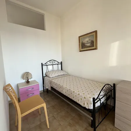 Lungomare 1 Sant Isidoro (Apulia)