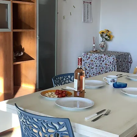 Lungomare 1 * 산티시도로